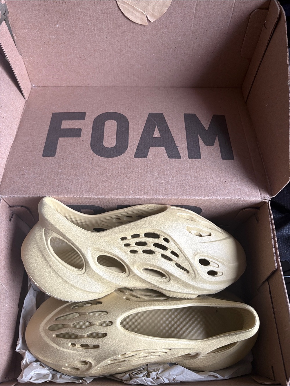 adidas YZY FOAM RNR